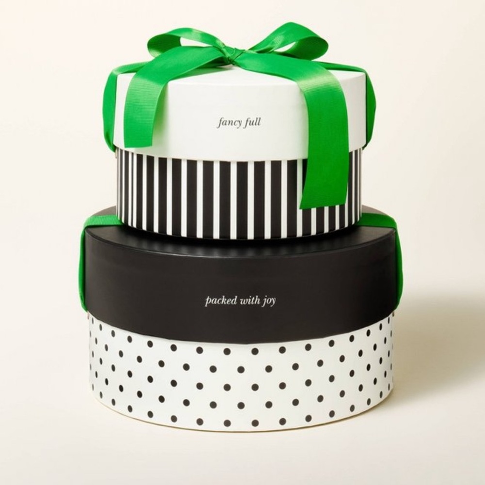 Kate spade round gift box set